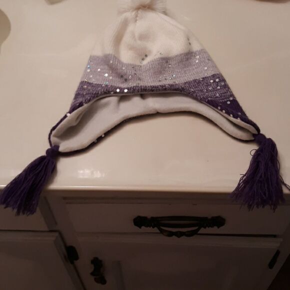 Girl's Winter Hats  - Picture 1 of 5